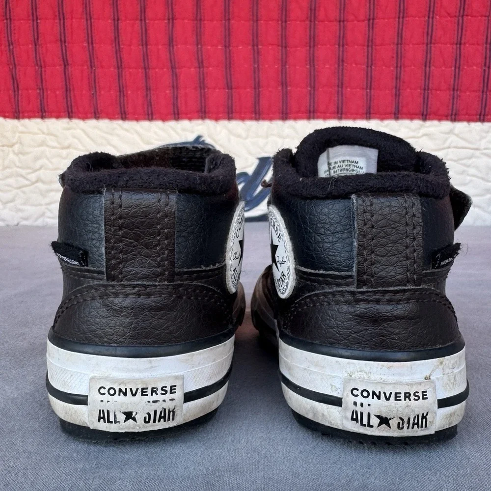 Size 7c - Kids CHUCK TAYLOR ALL STAR MID BOOT‎ PS 'MALDEN STREET - BLACK WHITE'